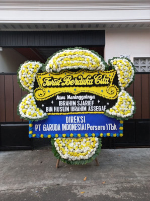 Papan Bunga Duka di Waplau